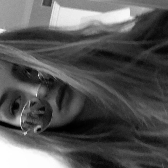 posher, Riley - Picture 1 of 4